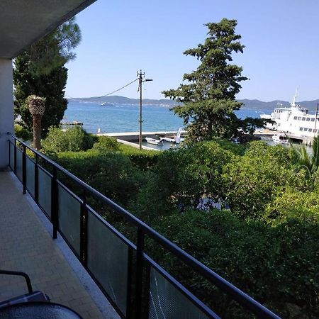 Amazing Seaview Apartment With A Balcony Near The Beach - Kneza Trpimira I Zadar Luaran gambar