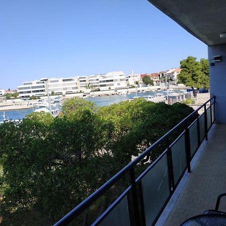 Amazing Seaview Apartment With A Balcony Near The Beach - Kneza Trpimira I Zadar Luaran gambar