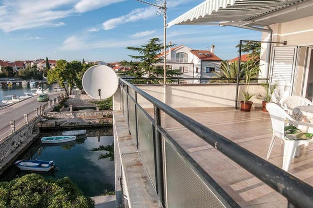 Amazing Seaview Apartment With A Balcony Near The Beach - Kneza Trpimira I Zadar Luaran gambar