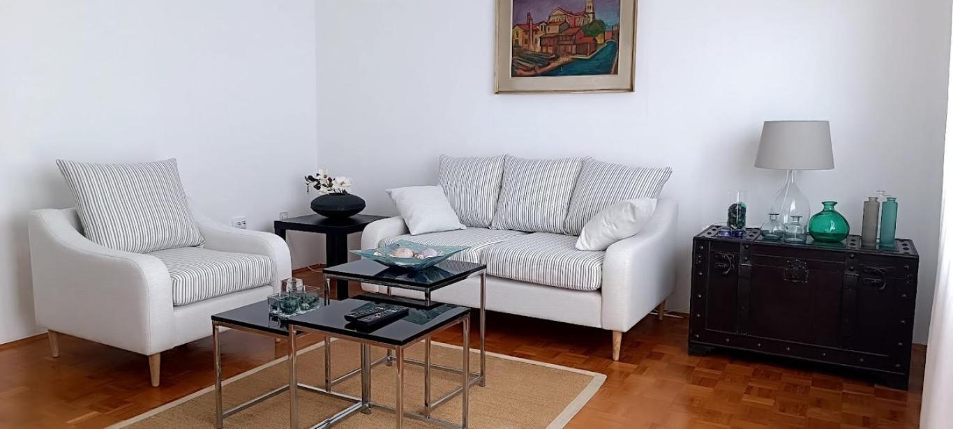 Amazing Seaview Apartment With A Balcony Near The Beach - Kneza Trpimira I Zadar Luaran gambar