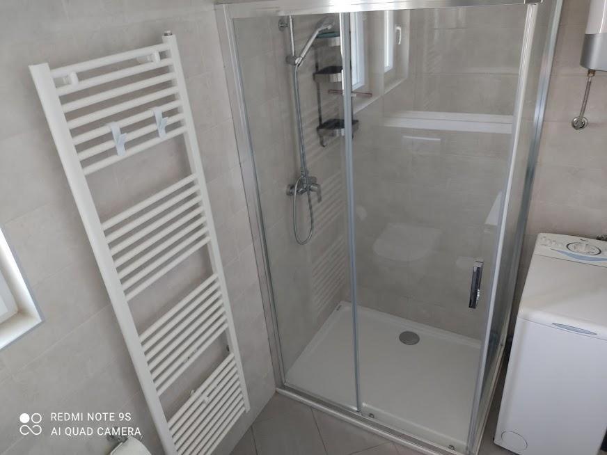 Amazing Seaview Apartment With A Balcony Near The Beach - Kneza Trpimira I Zadar Luaran gambar